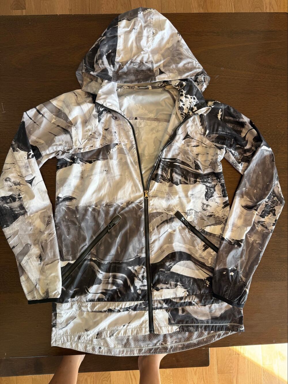 Lululemon Jacket - 4